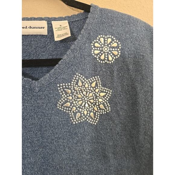 Alfred Dunner Blue V-Neck Mandala Studded Short Sleeve Sweater Womans Size XL - Picture 3 of 4